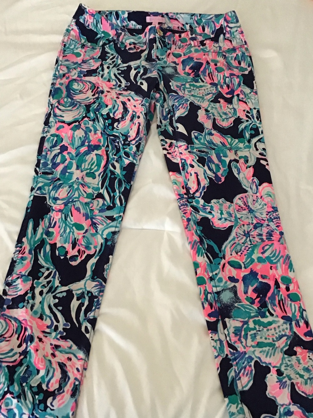 Lilly Pulitzer Denim Weight Floral Multicolor Printed Pants